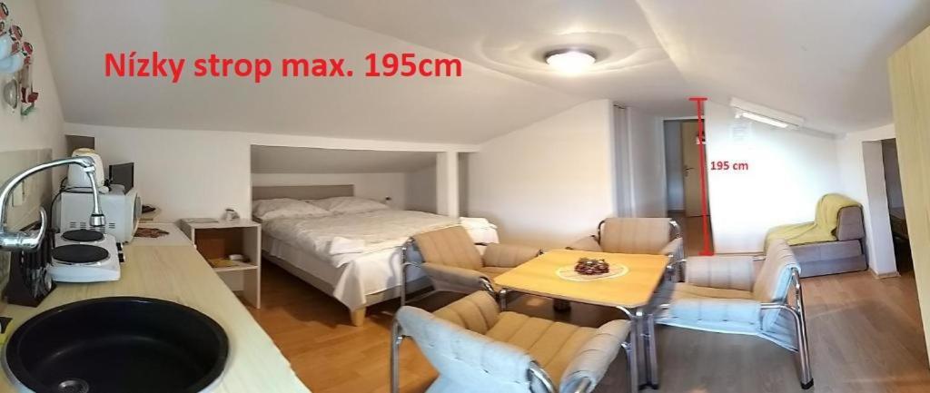 Ubytovanie V Sukromi Liptovský Ján Esterno foto